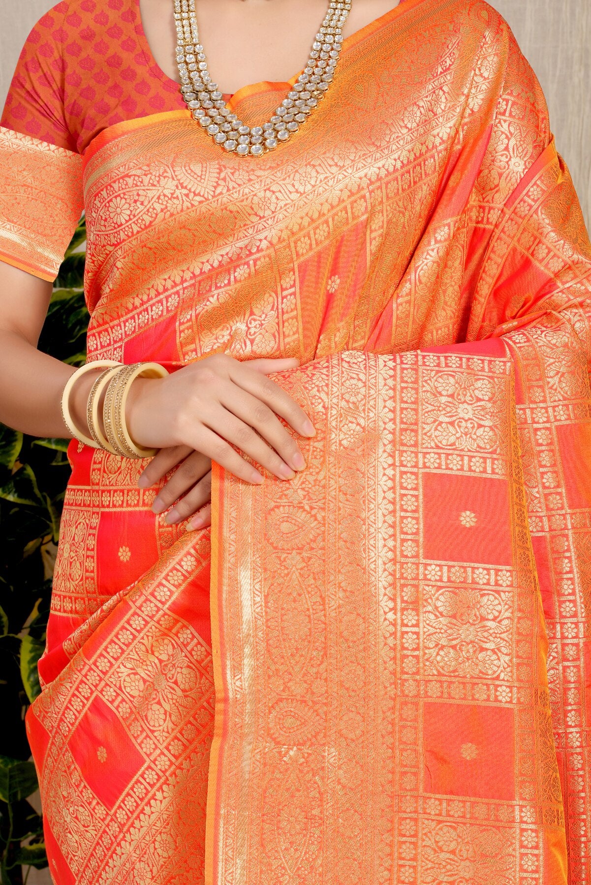 Dazzling Peach Kanjivaram Silk Saree With Glittering Blouse Piece