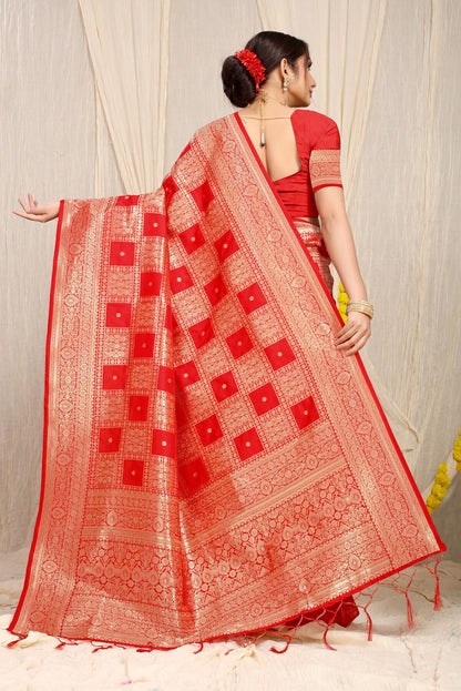 Deserving Red Kanjivaram Silk Saree With Glittering Blouse Piece