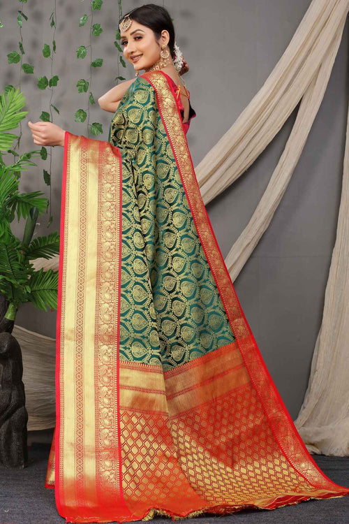 Load image into Gallery viewer, Impressive Green Soft Banarasi Silk Saree With Divine Blouse Piece

