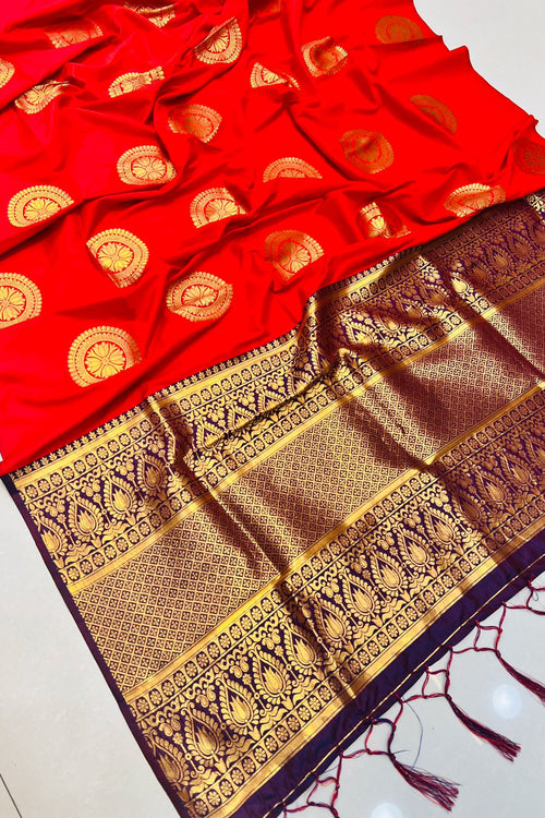 Load image into Gallery viewer, Deserving Red Kanjivaram Silk Saree and Angelic Blouse Piece
