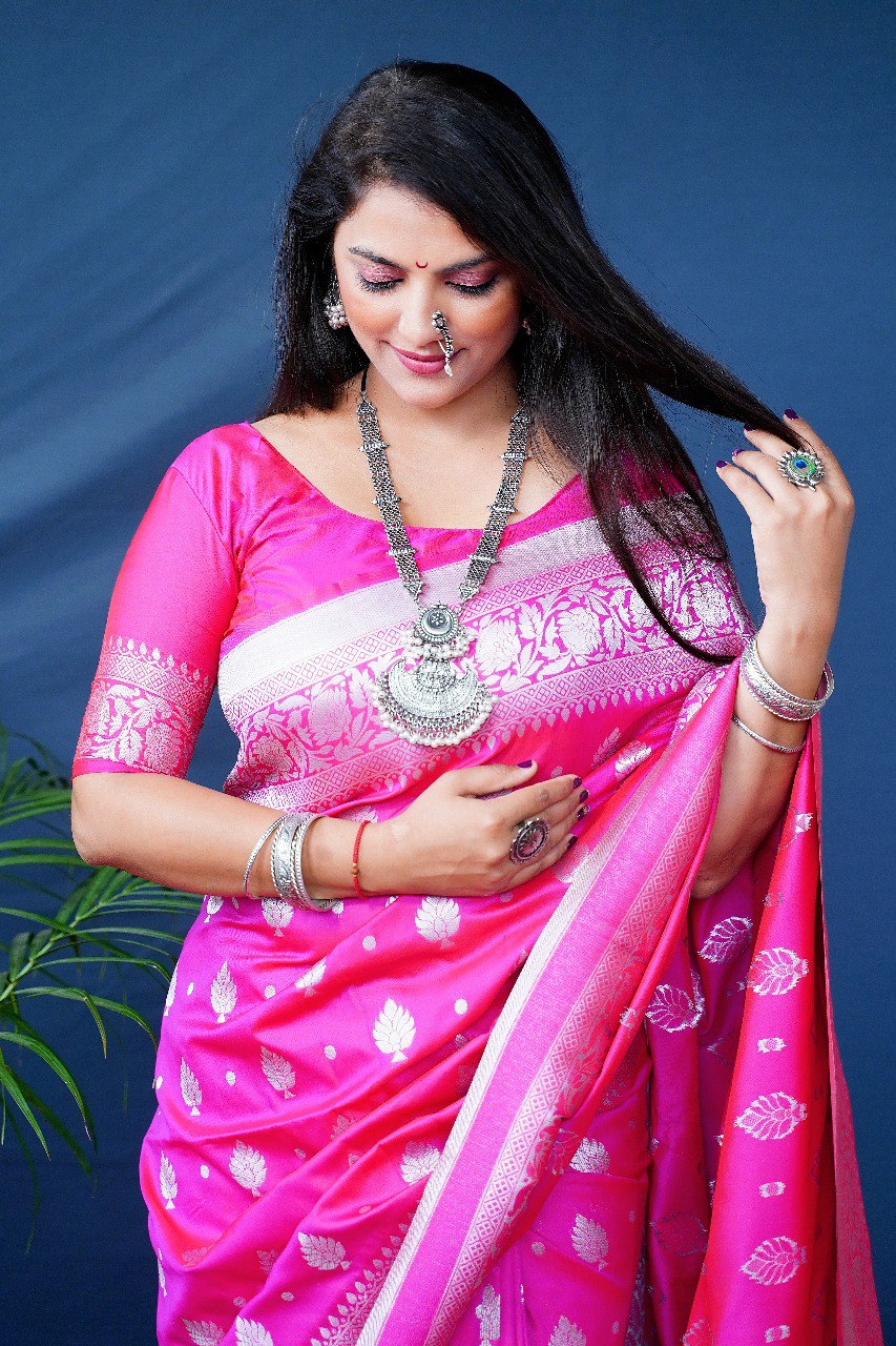Supernal Pink Banarasi Silk Saree With Symmetrical Blouse Piece