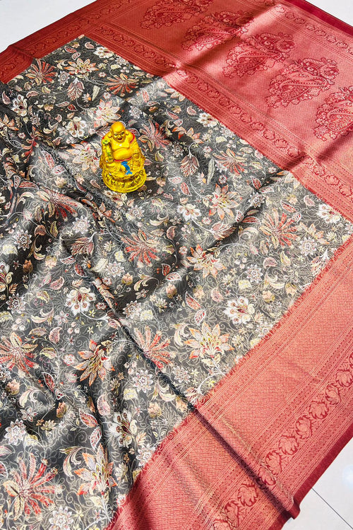 Load image into Gallery viewer, Beautiful Grey Soft Silk Saree With Flameboyant Blouse Piece
