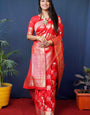 Fragrant Red Kanjivaram Silk Saree With Glittering Blouse Piece