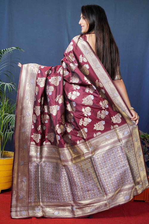 Load image into Gallery viewer, Opulent Wine Kanjivaram Silk Saree With Glittering Blouse Piece
