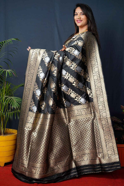 Load image into Gallery viewer, Murmurous Black Kanjivaram Silk With Fairytale Blouse Piece
