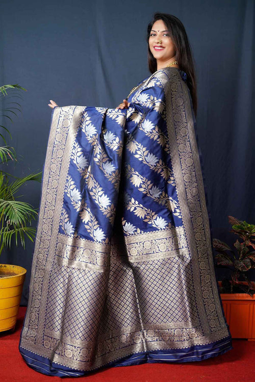 Load image into Gallery viewer, Propinquity Navy Blue Kanjivaram Silk With Fairytale Blouse Piece
