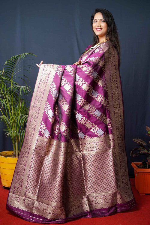 Load image into Gallery viewer, Quintessential Purple Kanjivaram Silk With Fairytale Blouse Piece
