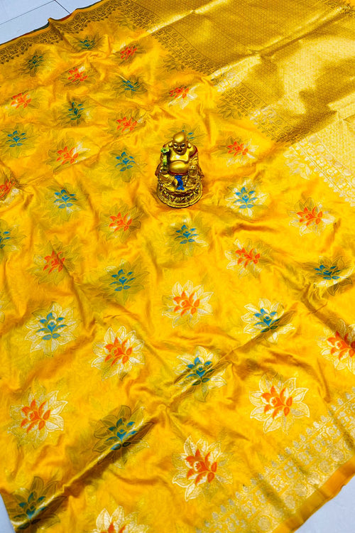 Load image into Gallery viewer, Ethnic Yellow Banarasi Silk Saree With Traditional Blouse Piece
