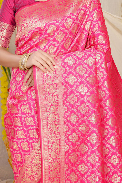 Load image into Gallery viewer, Demure Pink Kanjivaram Silk With Propinquity Blouse Piece
