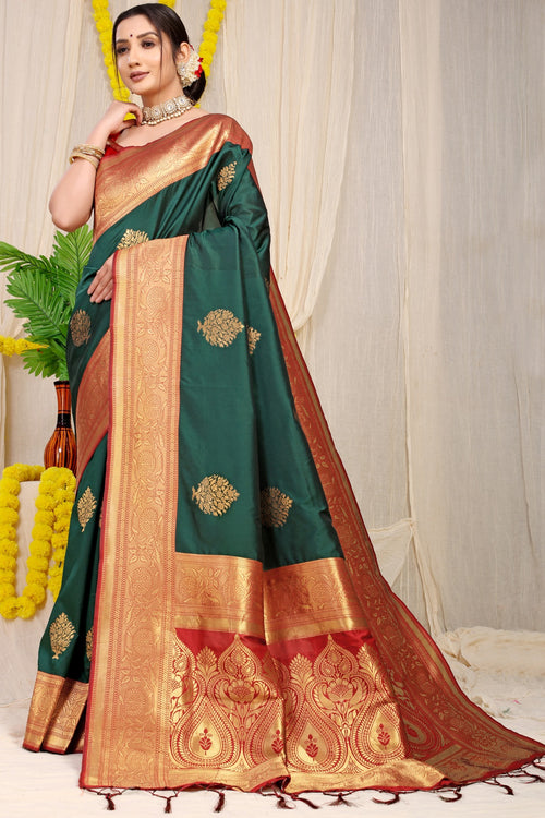 Load image into Gallery viewer, Diaphanous Dark Green Banarasi Silk Saree With Forbearance Blouse Piece
