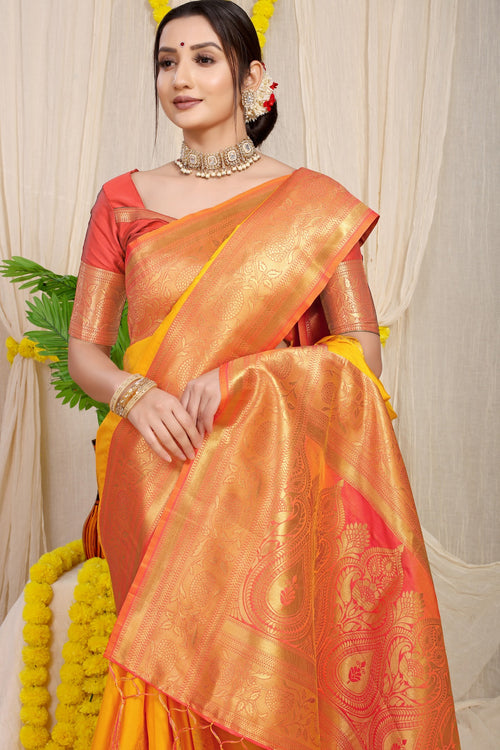 Load image into Gallery viewer, Mesmerising Yellow Banarasi Silk Saree With Forbearance Blouse Piece
