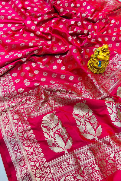 Ephemeral Dark Pink Banarasi Silk Saree With Seraglio Blouse Piece