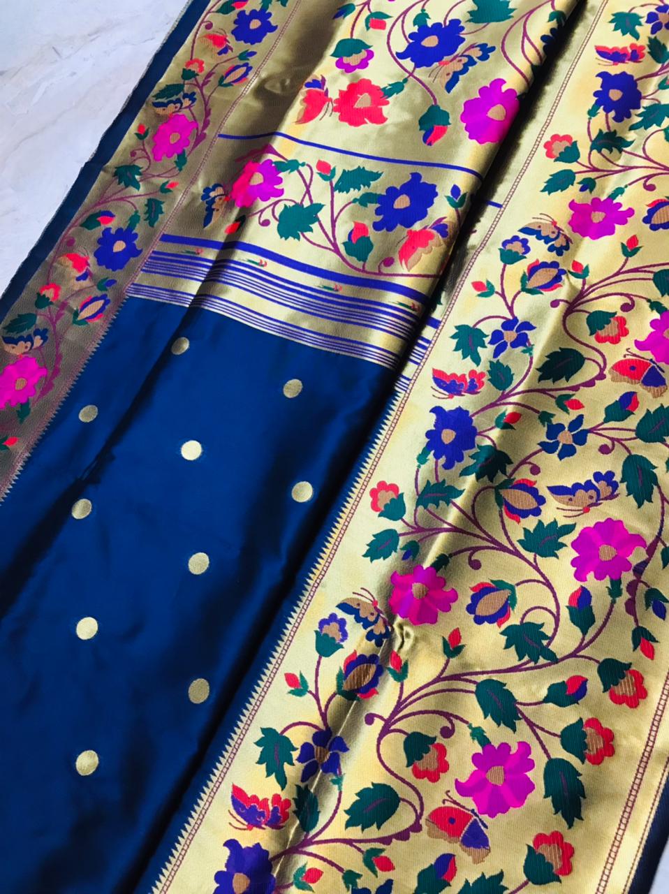 Most Flattering Navy Blue Paithani Silk Saree With Sizzling Blouse Piece