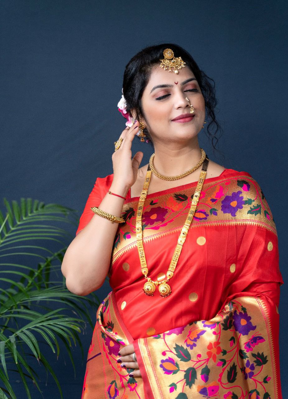 Most Stunning Red Paithani Silk Saree With Sizzling Blouse Piece