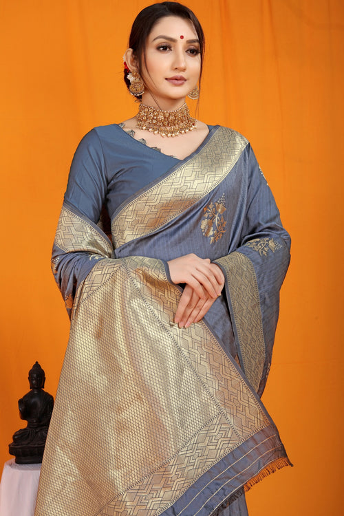 Load image into Gallery viewer, Flaunt Grey Kanjivaram Silk With Arresting Blouse Piece
