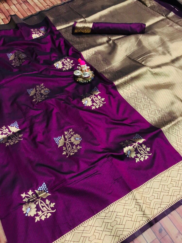 Sensational Purple Kanjivaram Silk With Arresting Blouse Piece