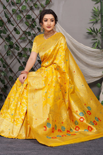 Staggering Yellow Banarasi Silk Saree With Skinny Blouse Piece