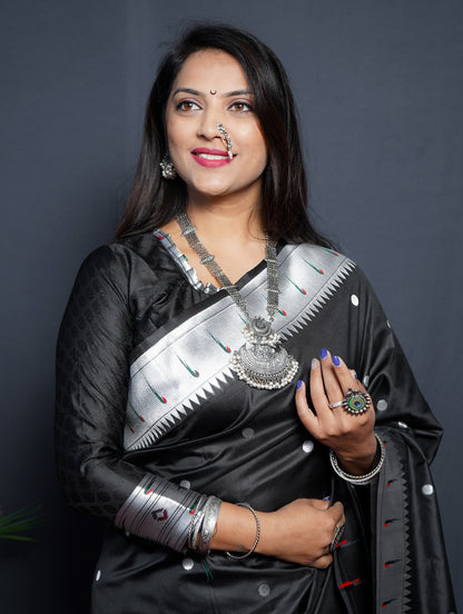 Enticing Black Paithani Silk Saree With Angelic Blouse Piece