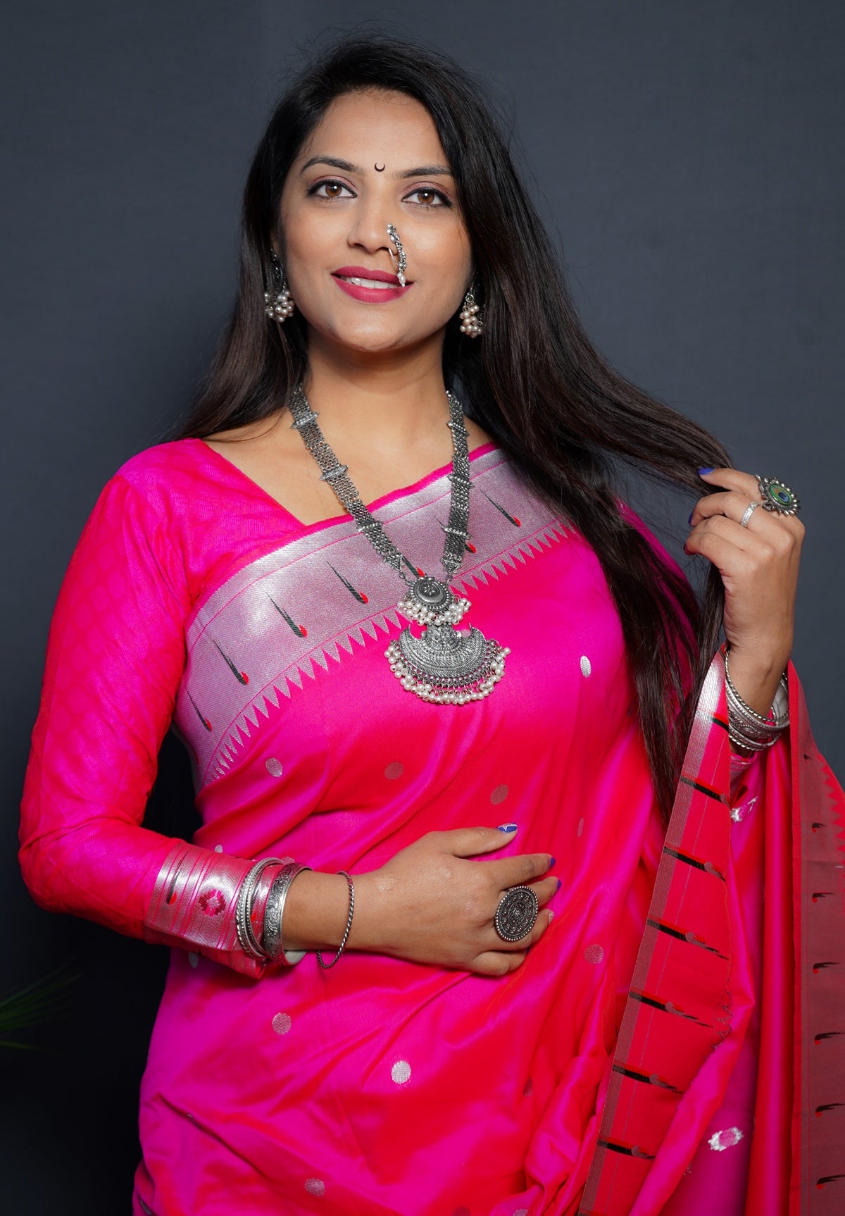 Comely Dark Pink Paithani Silk Saree With Angelic Blouse Piece
