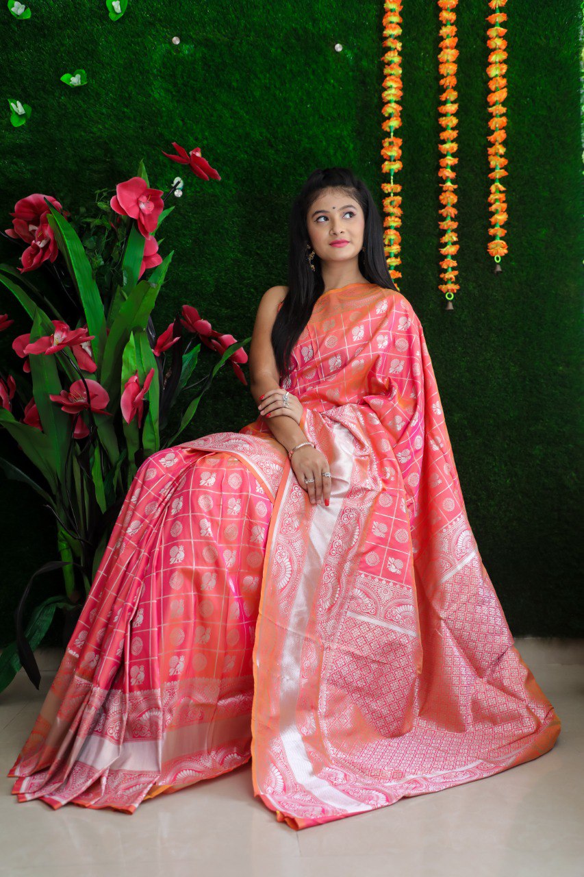 Adoring Baby Pink Banarasi Silk Saree With Classic Blouse Piece
