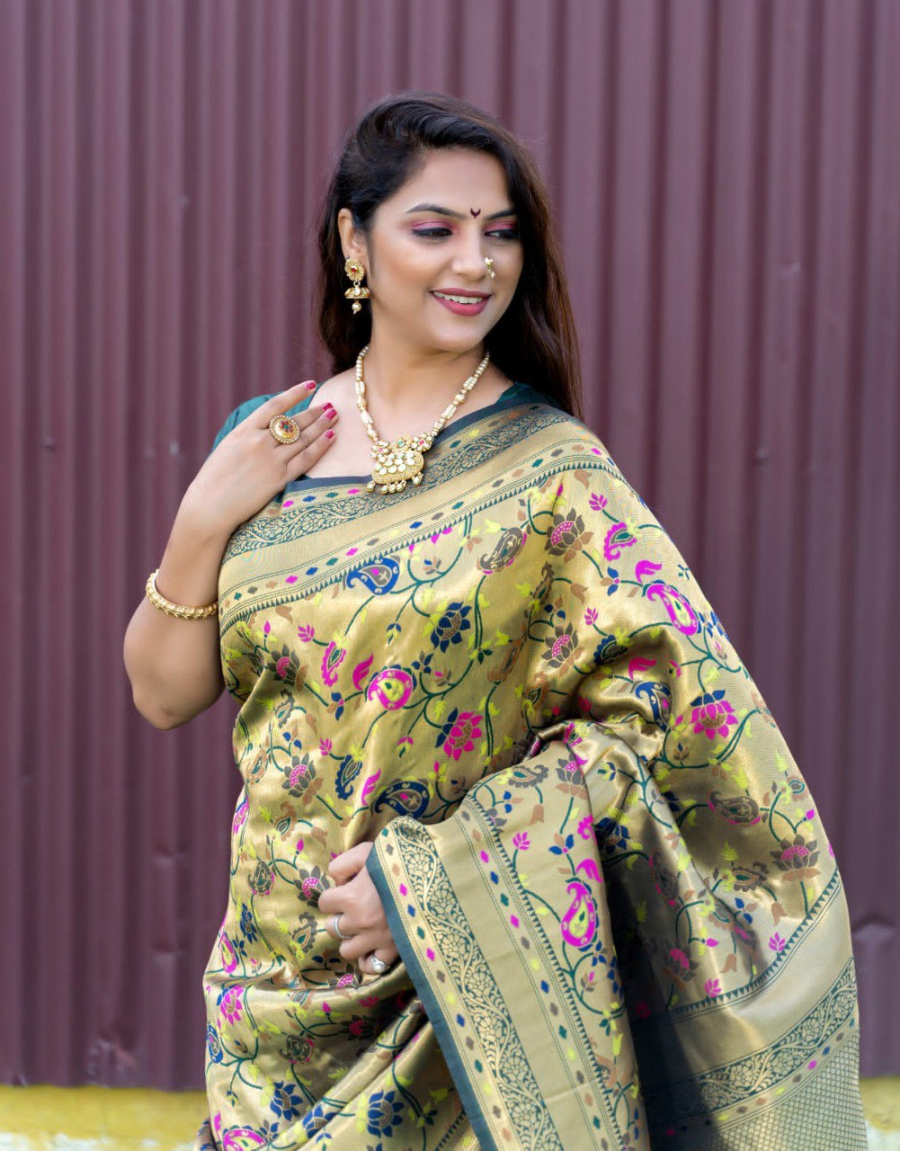 Gossamer Green Paithani Silk Saree With Mellifluous Blouse Piece