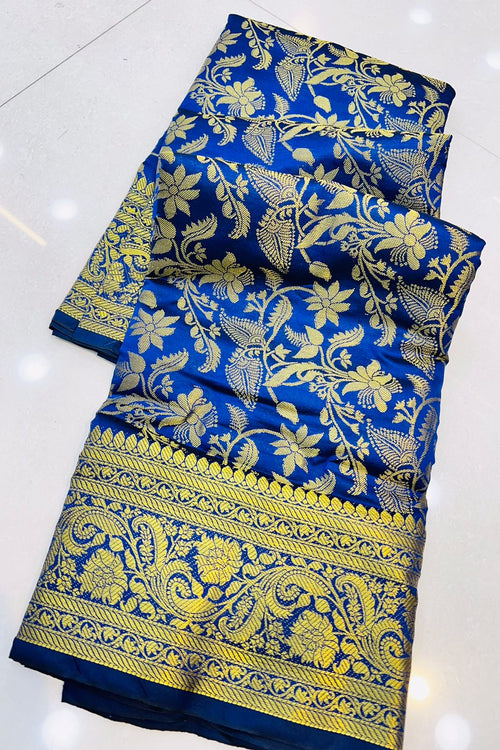Load image into Gallery viewer, Pleasurable Navy Blue Soft Banarasi Silk Saree With Lissome Blouse Piece
