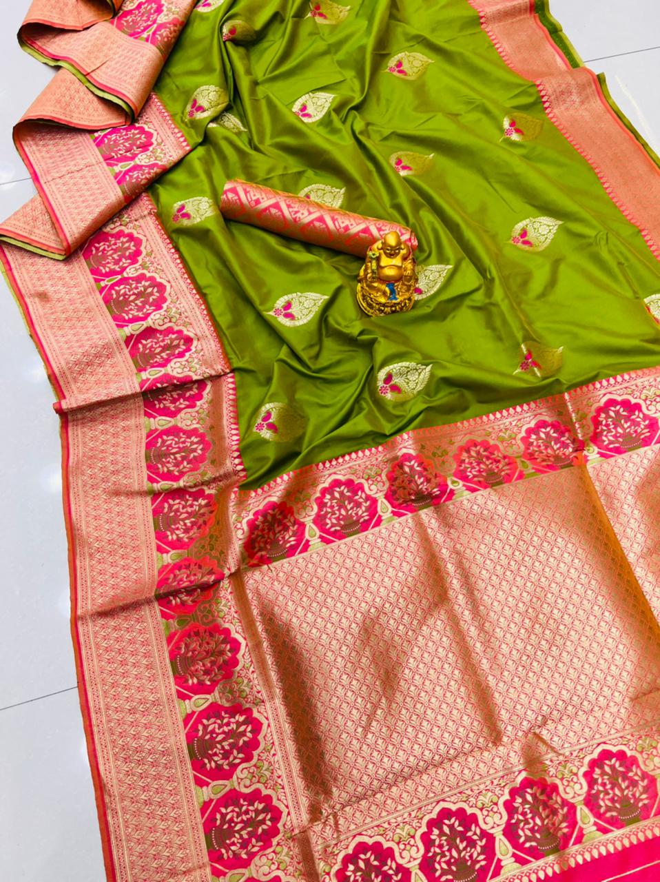 Lagniappe Mehndi Kanjivaram Silk With Sizzling Blouse Piece