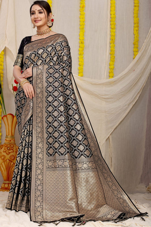 Load image into Gallery viewer, Extraordinary Black Soft Banarasi Silk Saree With Bewitching Blouse Piece
