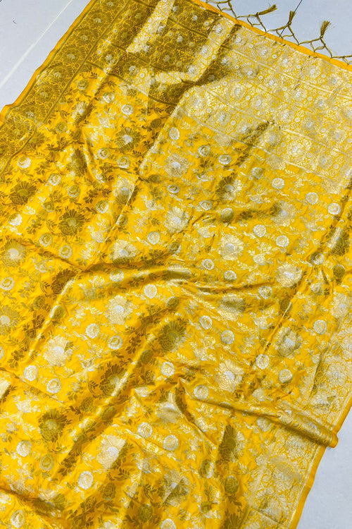 Load image into Gallery viewer, Prominent Yellow Banarasi Silk Saree With Fairytale Blouse Piece
