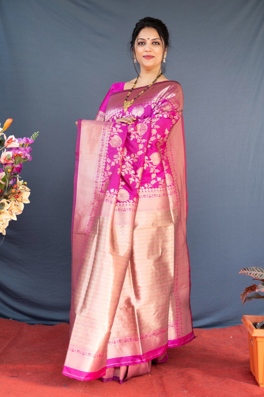 Splendorous Dark Pink Banarasi Silk Saree With Lissome Blouse Piece
