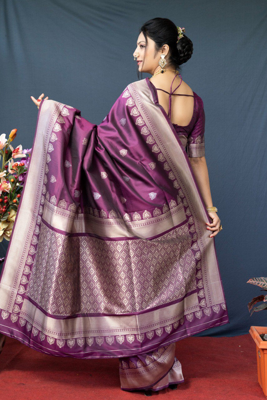 Outstanding Purple Banarasi Silk Saree With Classic Blouse Piece