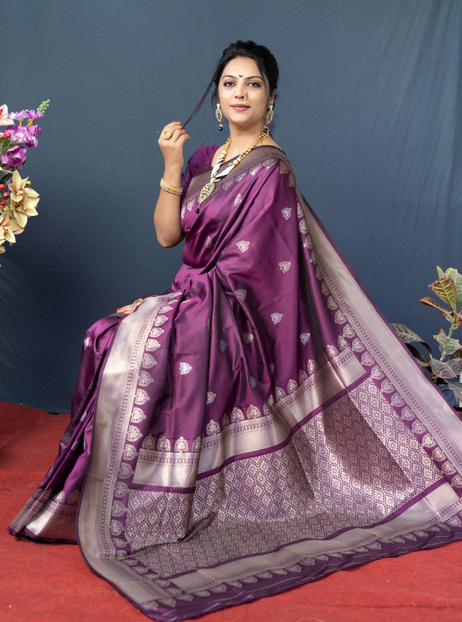 Outstanding Purple Banarasi Silk Saree With Classic Blouse Piece