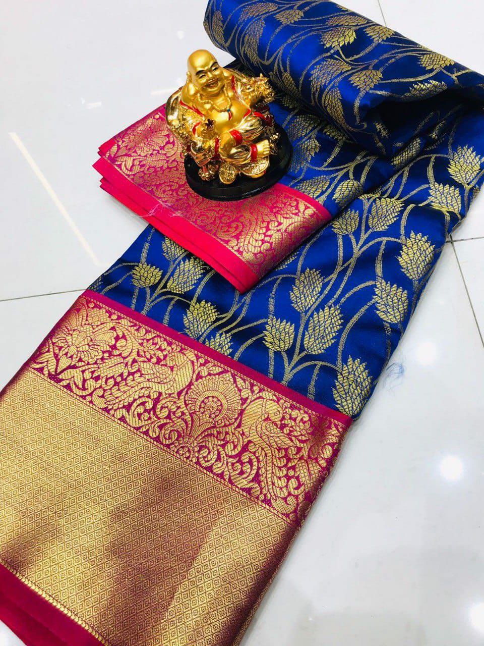 Hypnotic Blue Kanjivaram Silk With Redolent Blouse Piece