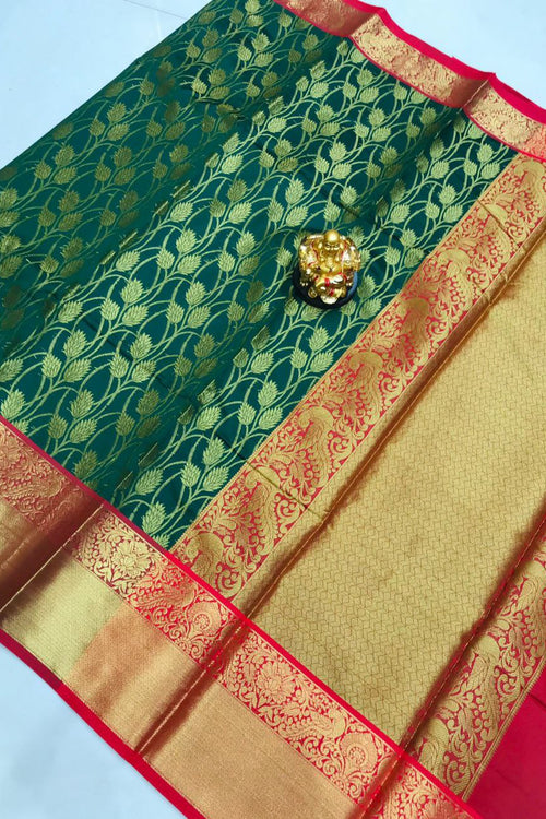 Load image into Gallery viewer, Opulent Green Kanjivaram Silk With Redolent Blouse Piece
