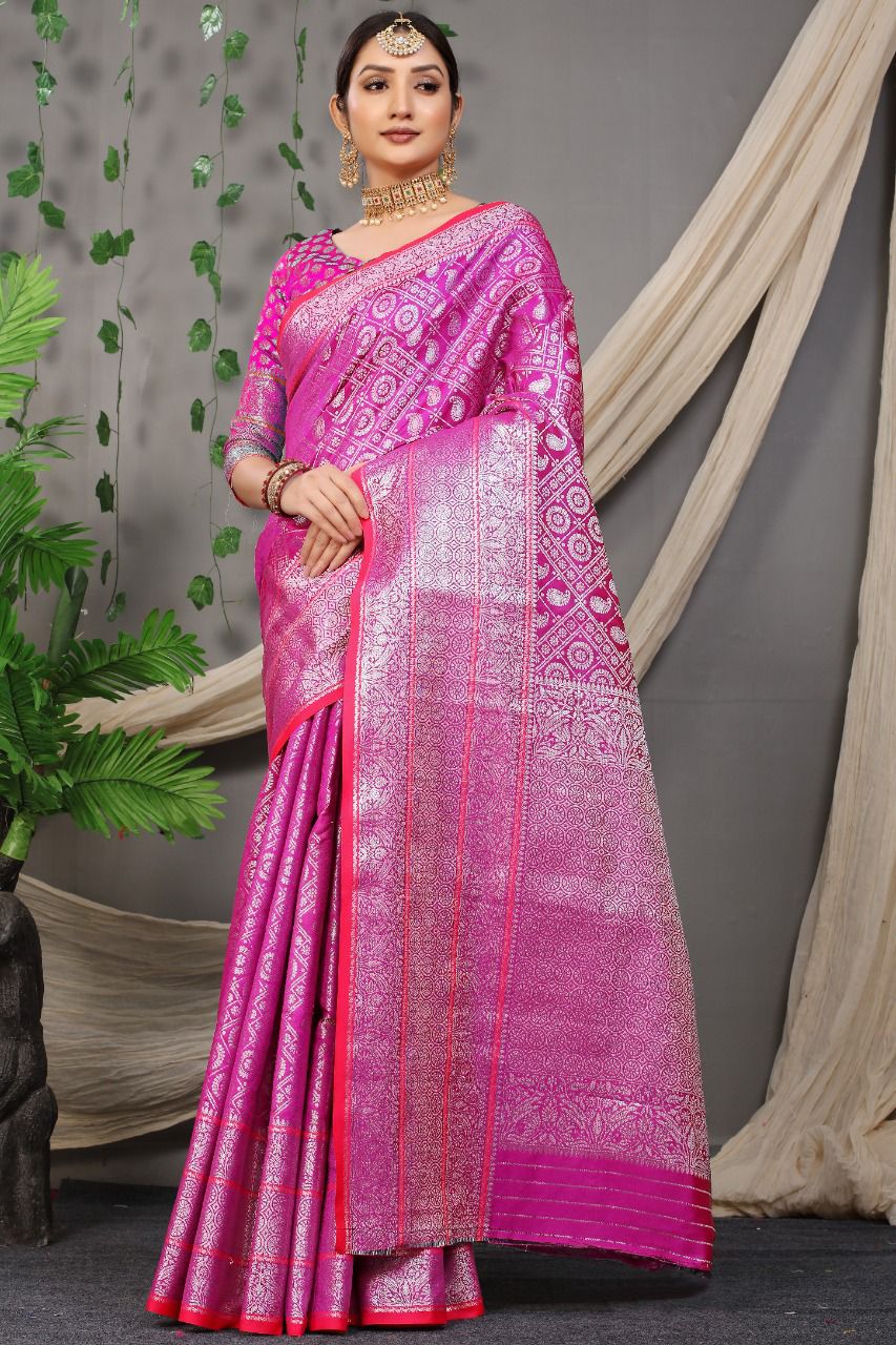 Imbrication Dark Pink Banarasi Silk Saree With Classic Blouse Piece