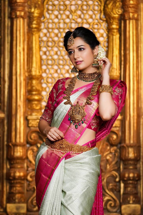 Load image into Gallery viewer, Luxuriant Sea Green Soft Banarasi Silk Saree With Smashing Blouse Piece
