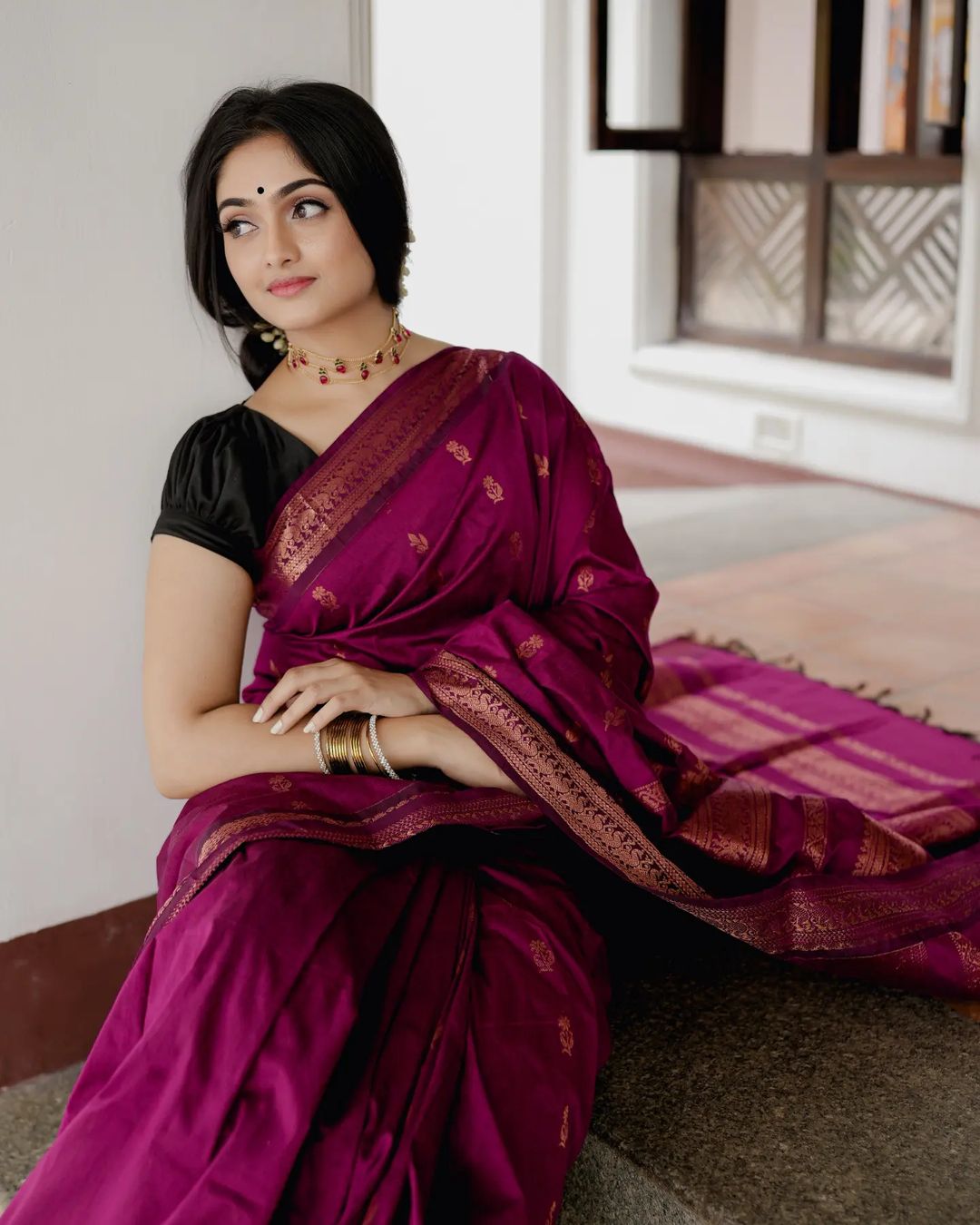 Invaluable Purple Soft Silk Saree With Angelic Blouse Piece