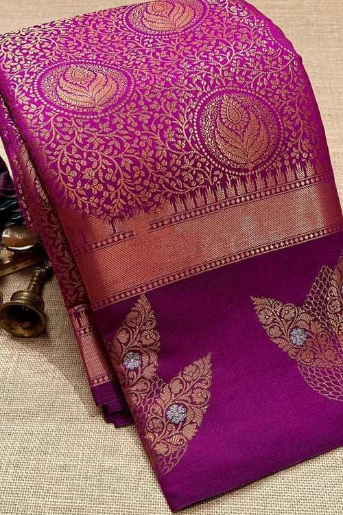Load image into Gallery viewer, Confounding Purple Soft Silk Saree With Murmurous Blouse Piece

