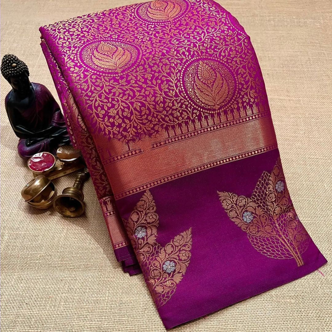 Confounding Purple Soft Silk Saree With Murmurous Blouse Piece