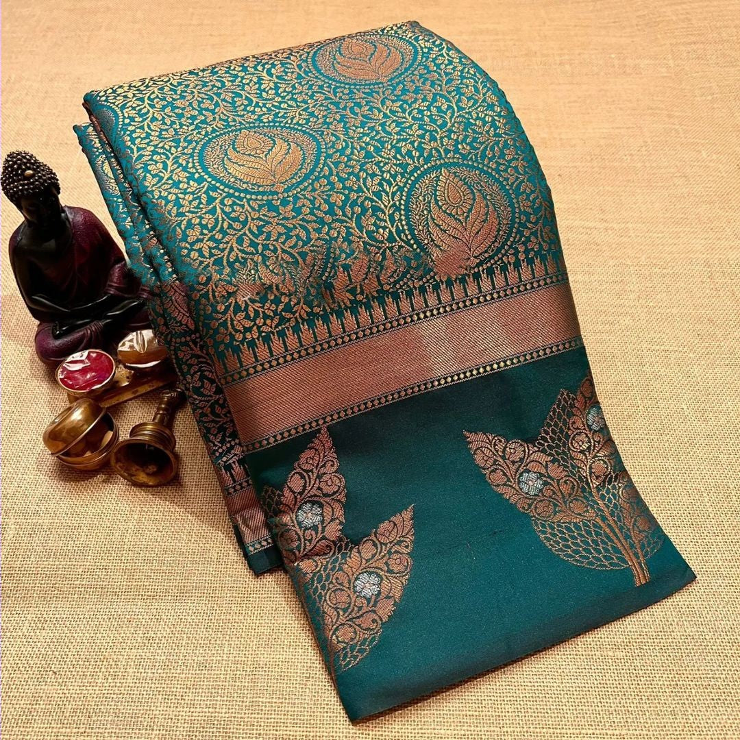 Fantabulous Rama Soft Silk Saree With Murmurous Blouse Piece