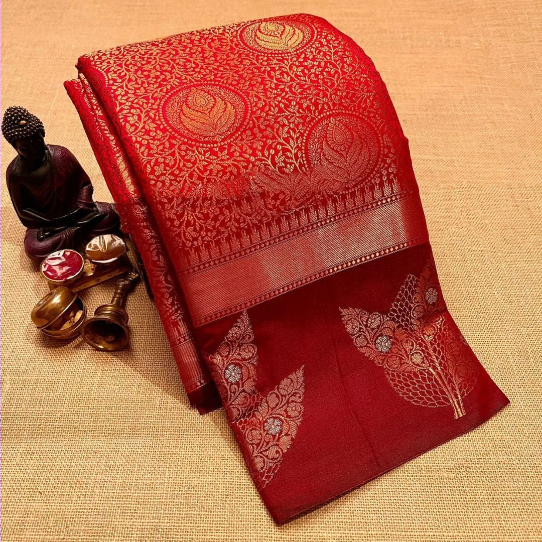 Elaborate Red Soft Silk Saree With Murmurous Blouse Piece