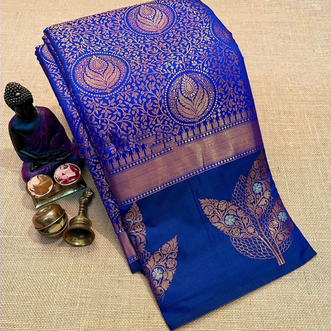 Tremendous Royal Blue Soft Silk Saree With Murmurous Blouse Piece