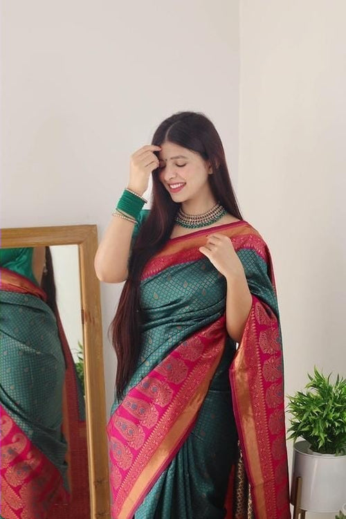 Load image into Gallery viewer, Incomparable Rama Soft Silk Saree With Luxuriant Blouse Piece
