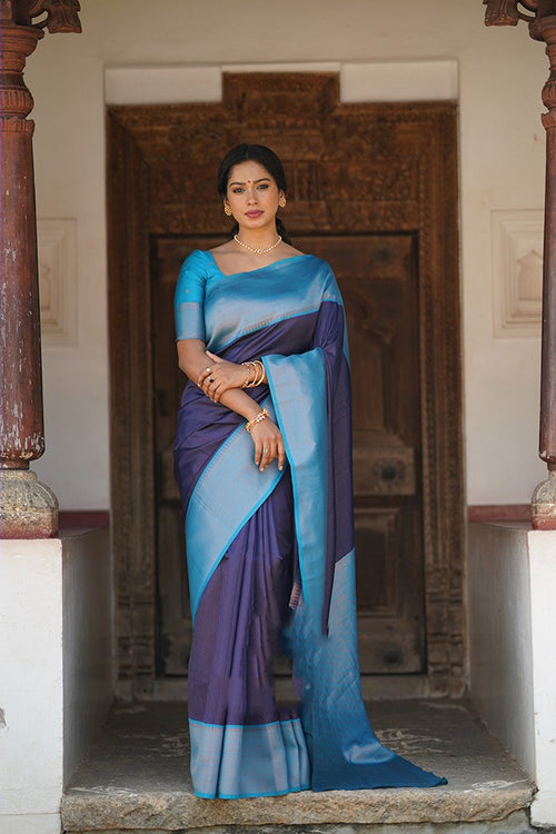 Load image into Gallery viewer, Precious Navy Blue Soft Silk Saree With Extraordinary Blouse Piece
