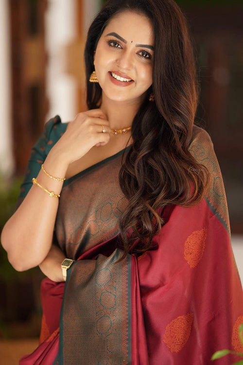 Load image into Gallery viewer, Epiphany Maroon Soft Silk Saree With Forbearance Blouse Piece
