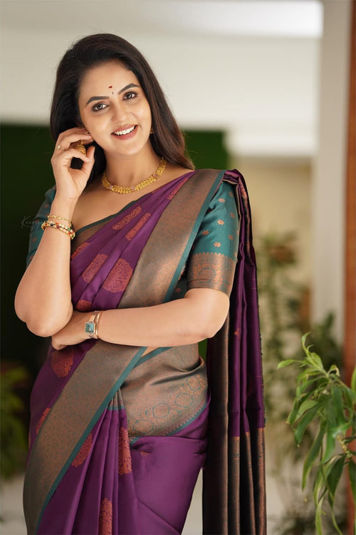 Load image into Gallery viewer, Felicitous Purple Soft Silk Saree With Imaginative Blouse Piece
