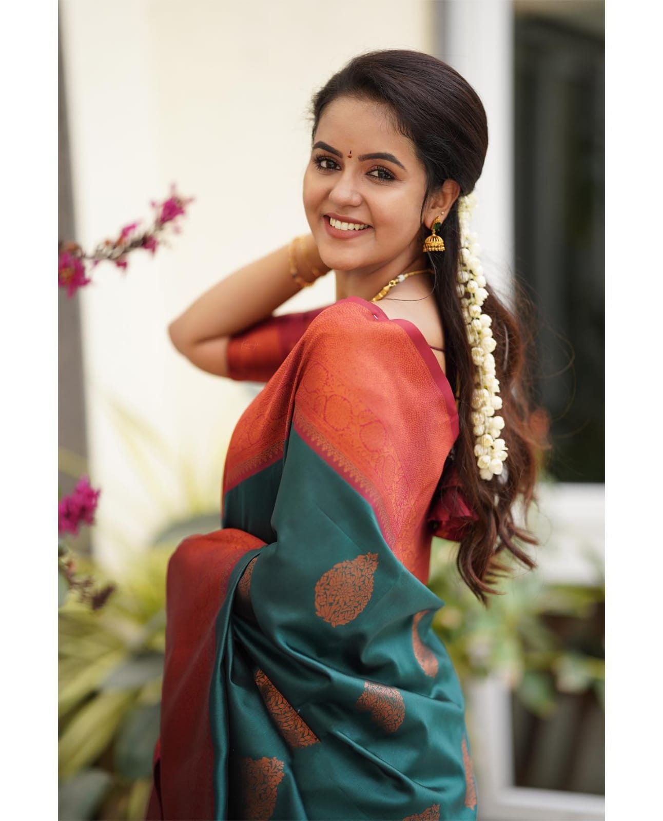 Felicitous Rama Soft Silk Saree With Transcendent Blouse Piece