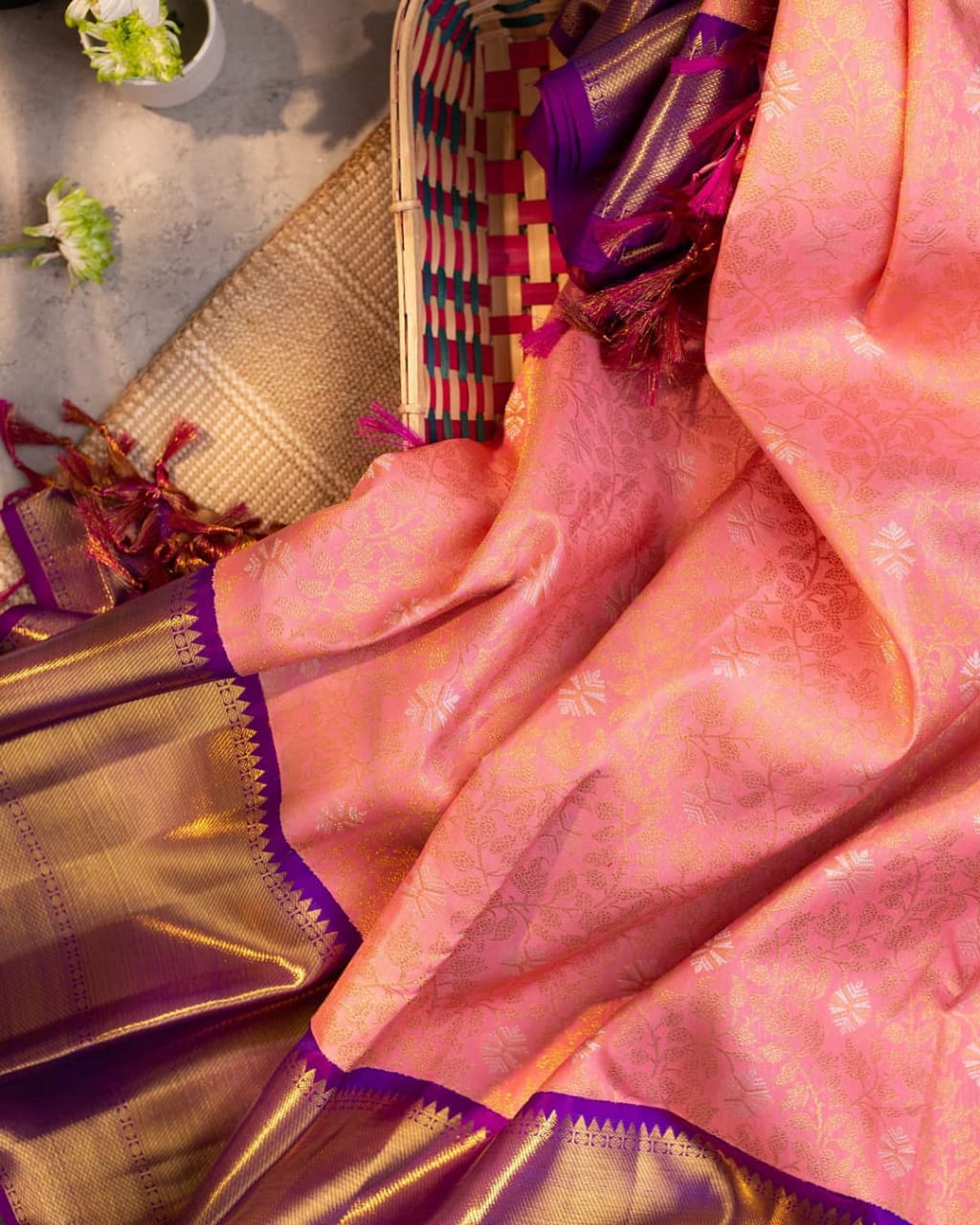 Surreptitious Pink Soft Banarasi Silk Saree With Pretty Blouse Piece