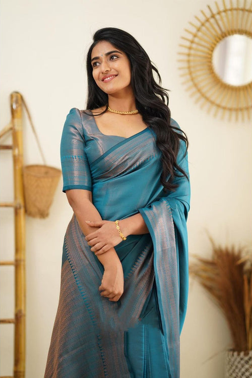 Load image into Gallery viewer, Brood Firozi Soft Silk Saree With Moiety Blouse Piece
