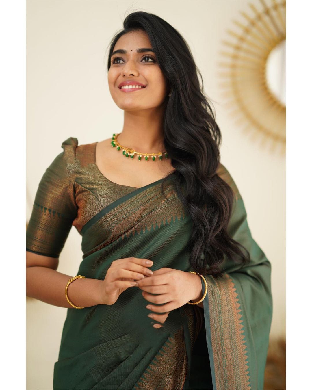 Conflate Green Soft Silk Saree With Murmurous Blouse Piece